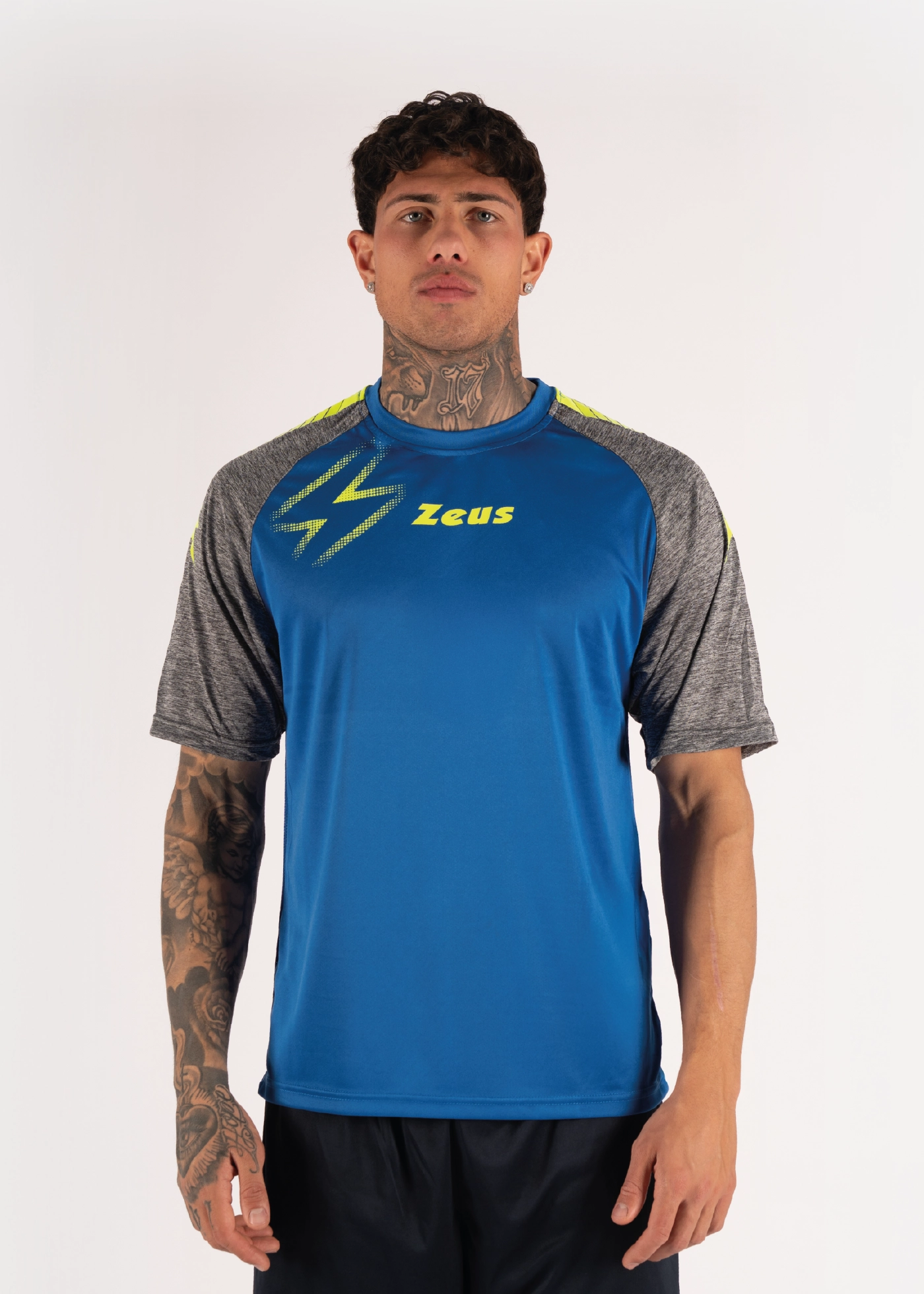 ELECTRIC ROYAL